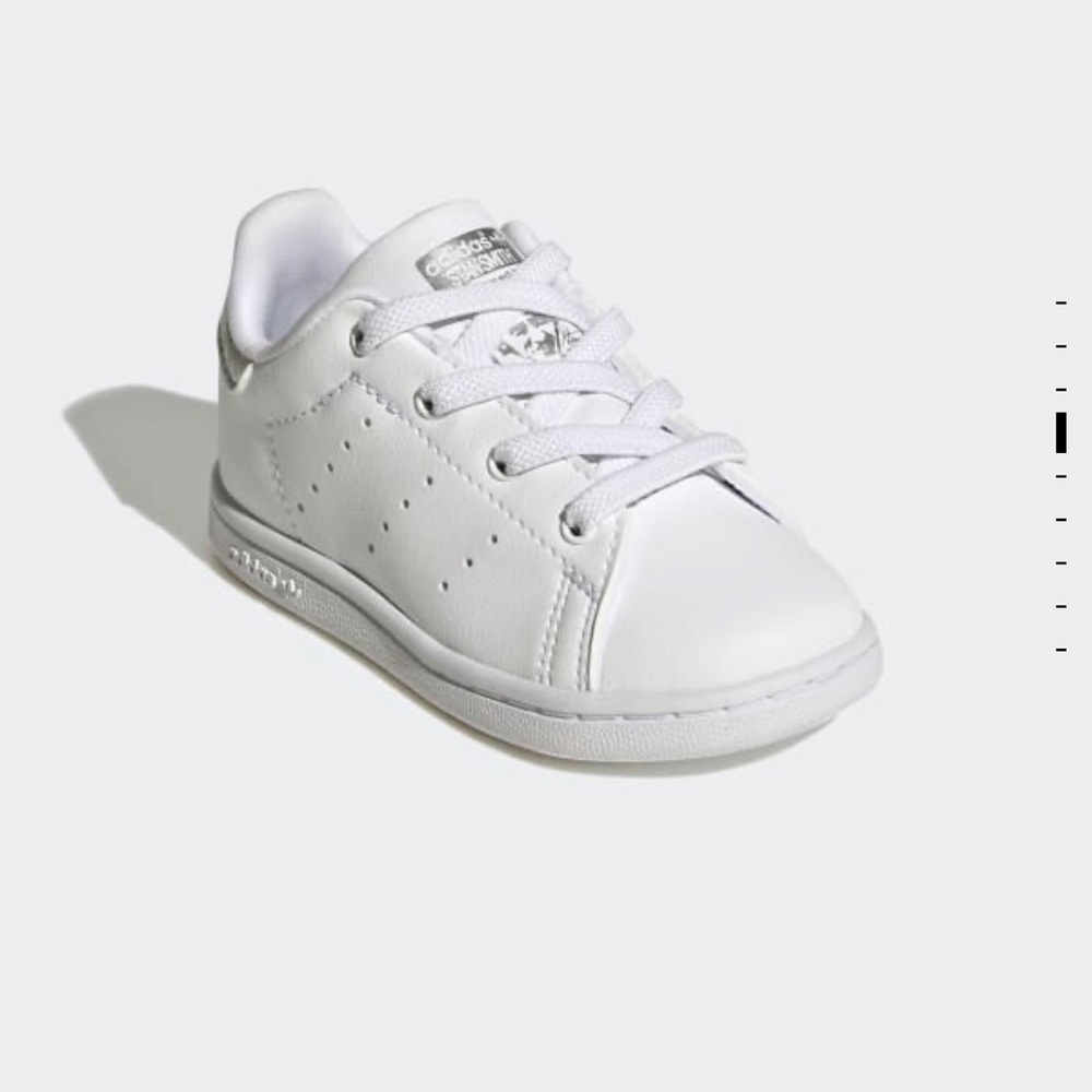 All white Adidas Stan Smith baby sneakers size 4